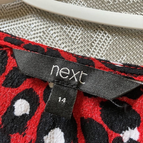 Red / black leopard style print casual top - Picture 4 of 8